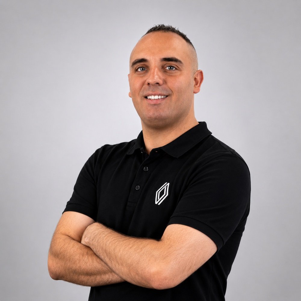 Massimo Messina, Automobilmechaniker bei Autofrank AG