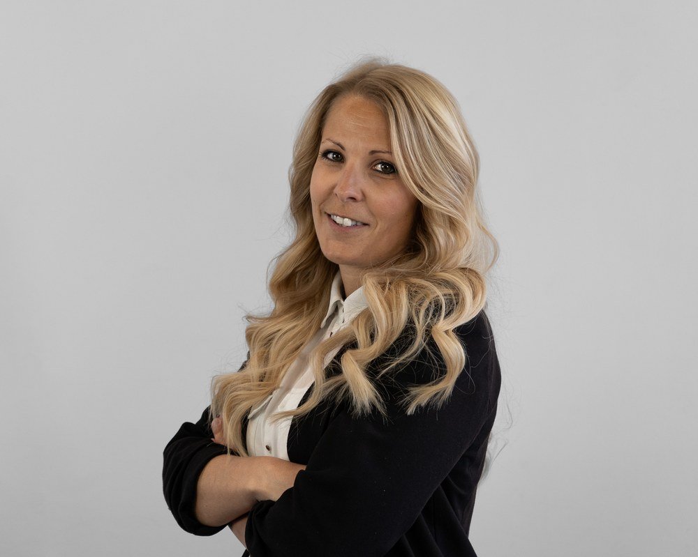 Stephanie Luksch, Buchhaltung bei Autofrank AG